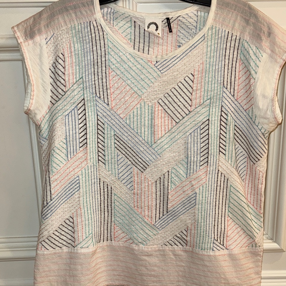 Cap-Sleeve Geometric Stripe embroidered Tee in White with Pastel Accents
